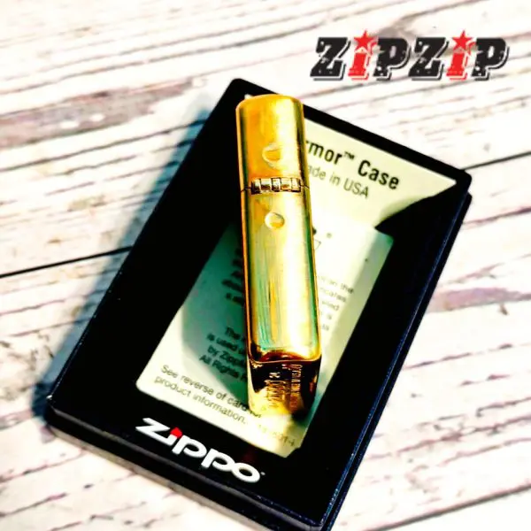 Zippo Mỹ Chính Hãng Amor Brass Khắc Nổi 3D Chủ Đề Bé iu - Ảnh 5
