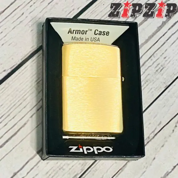 Zippo Armor Brushed Brass Mỹ Chính Hãng - Ảnh 2