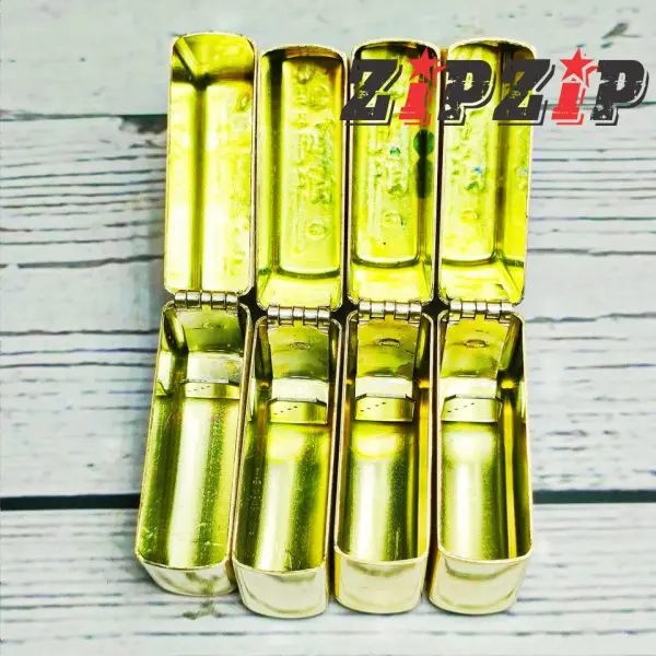 Vỏ Zippo Amor Brushed Brass Mỹ Chính Hãng (Chỉ Vỏ Không Kèm Ruột) - Ảnh 2